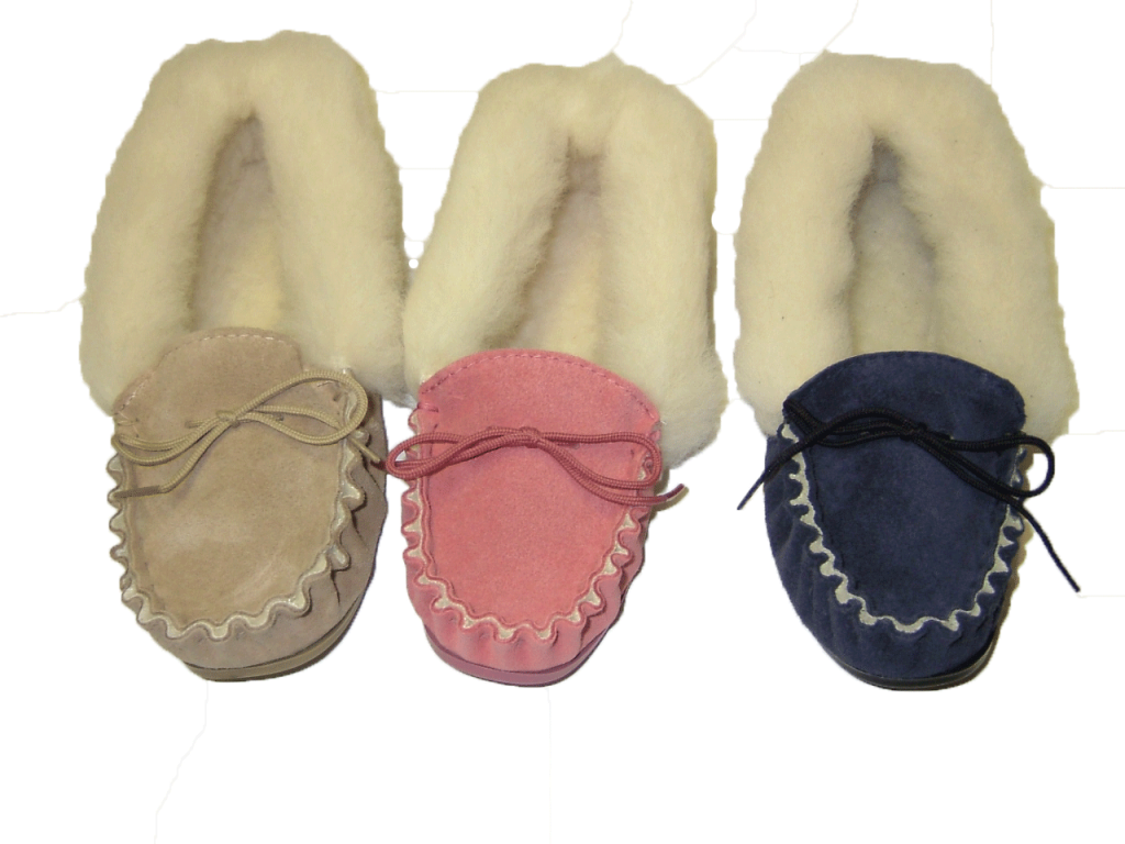 Suede Moccasin with Wool Lining and Hard Sole | Daisy