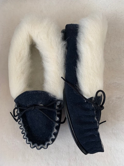 Suede Moccasin with Wool Lining and Hard Sole | Daisy